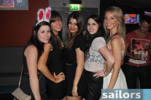 601412_10151785289700082_1327674239_n